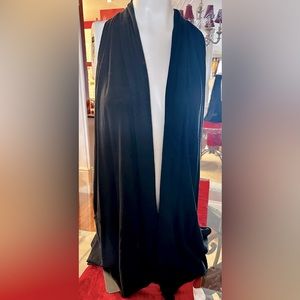 URBAN BEHAVIOUR WOMEN’S BLACK SLEEVELESS STRAIGHT HEM OPEN FRONT VEST SIZE S/M